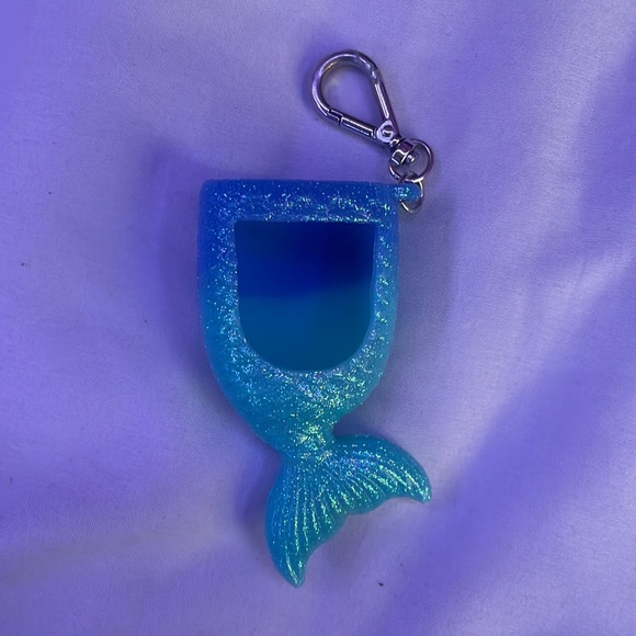 Bath & Body Works Mermaid Glittery Hand Sanitizer Holder KeyChain - Picture 1 of 2